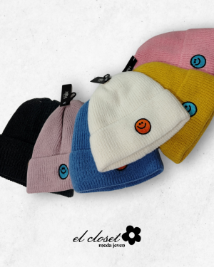 GORROS HAPPY FACE VALIZ $199