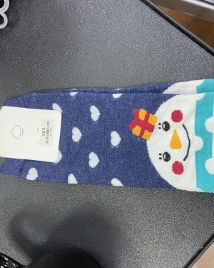 CALCETINES NAVIDEÑOS MUÑECO DE NIEVE CON REGALO EN LA CABEZA $45