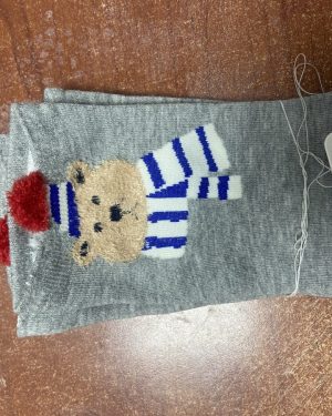 CALCETINES OSO CON BUFANDA Y GORRO "3D" $45