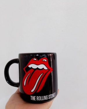 TAZA NEGRA ROLLING STONES $245