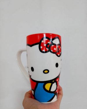 TAZA LARGA HELLO KITTY ROJA $280