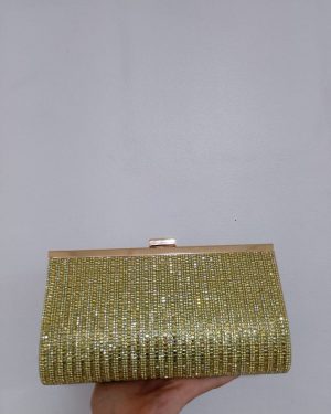 BOLSA DE MANO CON BRILLOS MOD B935 $499