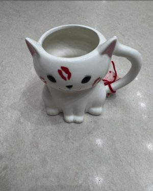 TAZA DE GATO CON BESOS $280