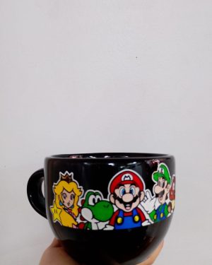 TAZOTA NEGRA MUNDO DE MARIO $280