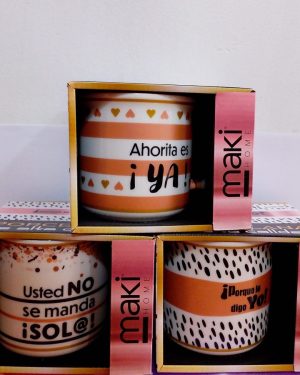 TAZA CON MENSAJE DE MAMA MAKI $199