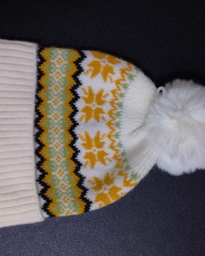 GORROS UNISEX CON POMPON $199